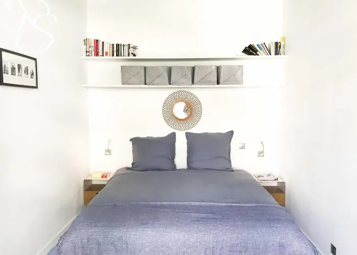 Apartment - Modern Balcony Flat Perfect Location *