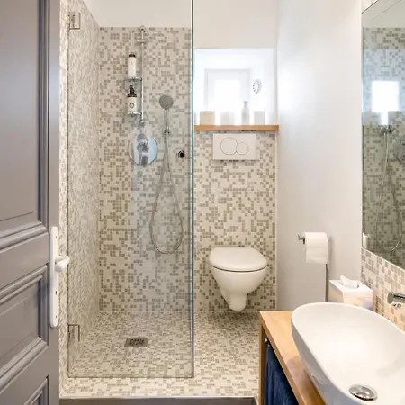 - Modern Balcony Flat Perfect Location Appartamento *