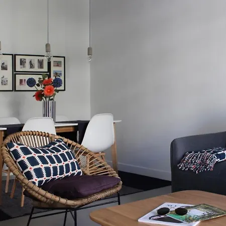 - Modern Balcony Flat Perfect Location * Cannes